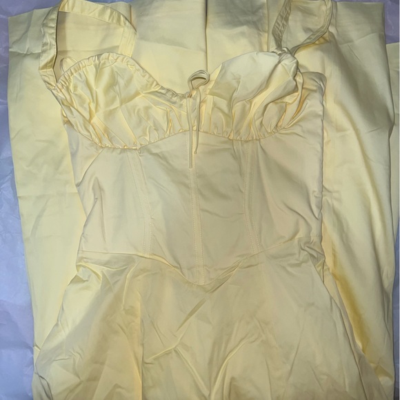 HOUSE OF CB 'Carmen' Buttercup Bustier Sundress - Picture 12 of 16